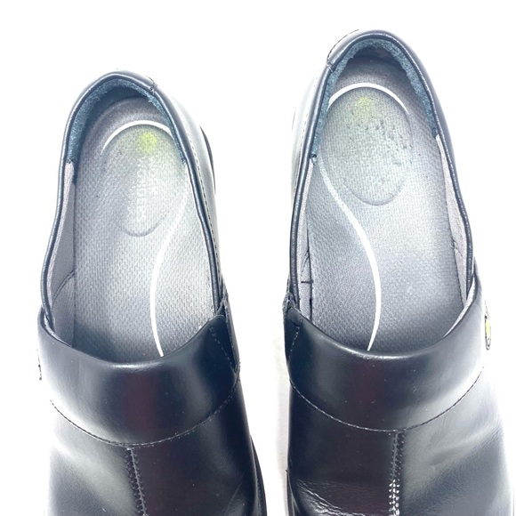 Work Wonders by Dansko - Picture 7 of 7